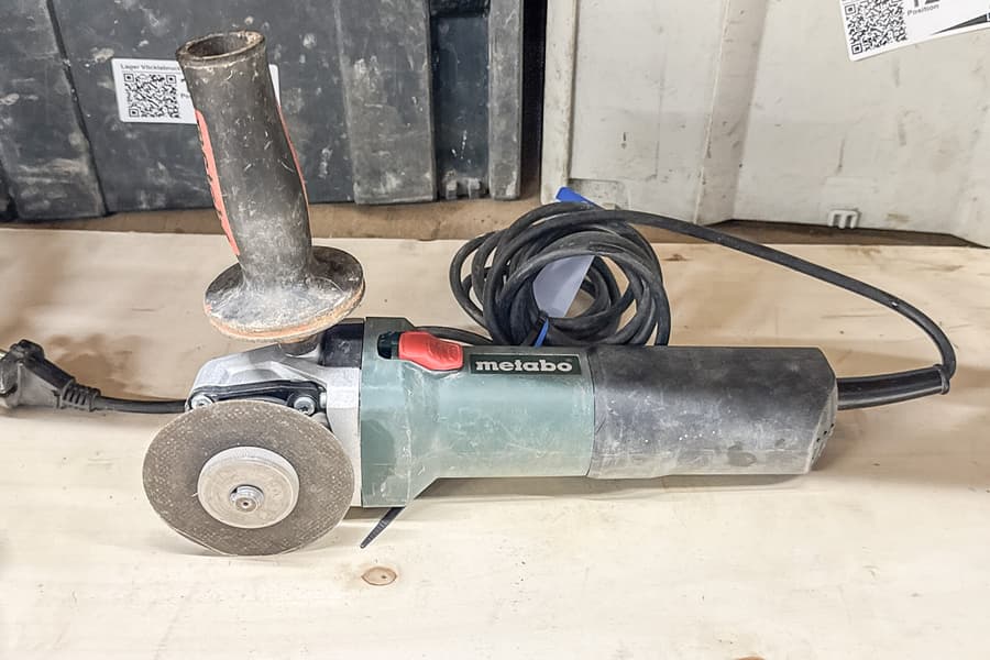 Einhandwinkelschleifer Metabo WEQ 1400-125